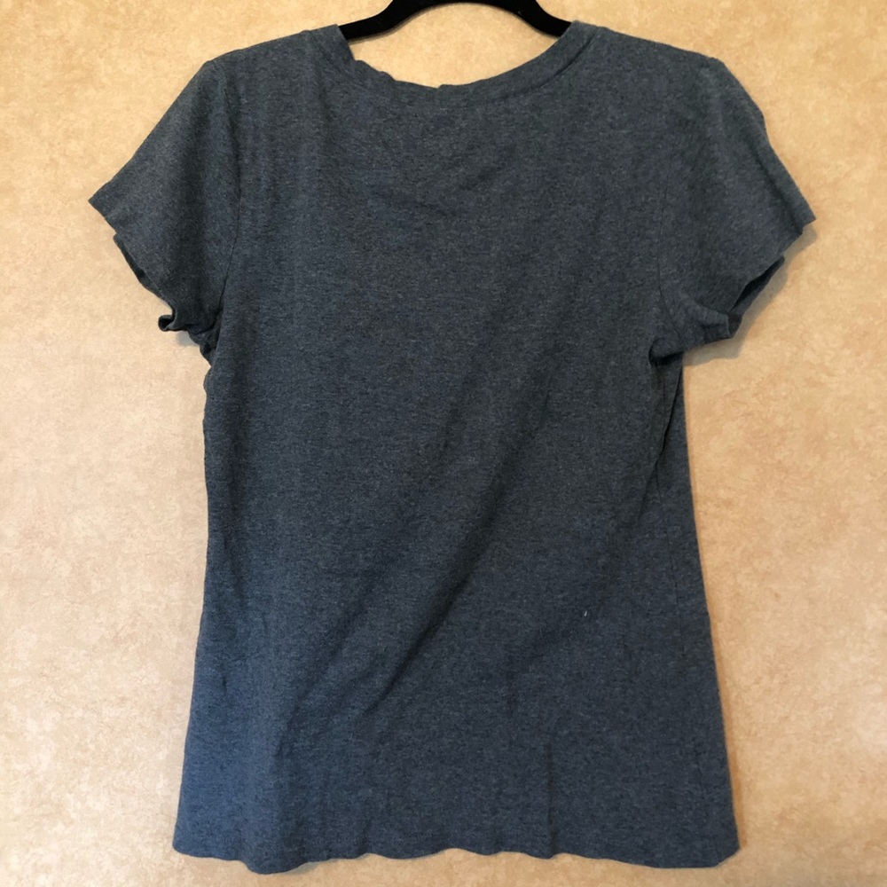 Old Navy Gray V-neck Tee L - Picture 2 of 5